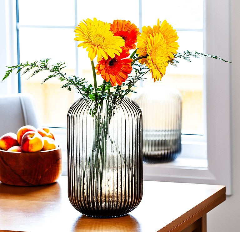 CAPSULE VASE - GREY